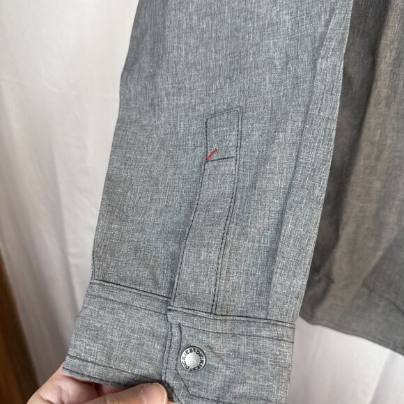 Dickies Women’s Long‑Sleeve Temp‑IQ® Cooling Utility Shirt, Gray Large NWT - Picture 4 of 16
